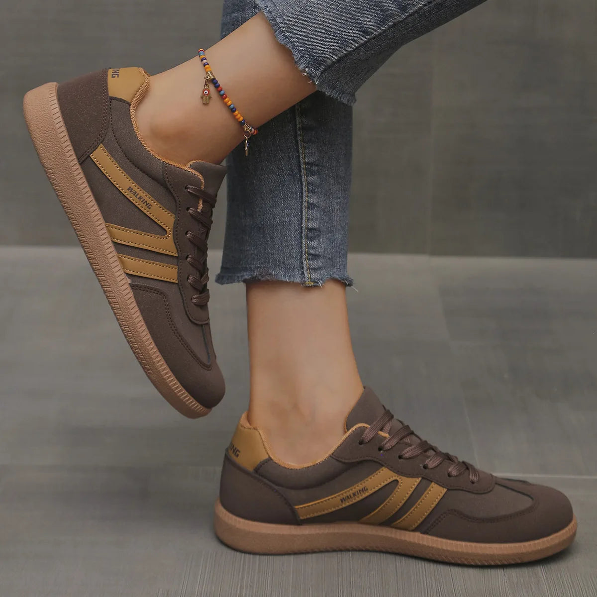 Women Sneakers 2025 Spring New Luxury Flat Loafers Comfortable Slip on Soft Female Sneakers Lightweight Outdoor Shoes for Women