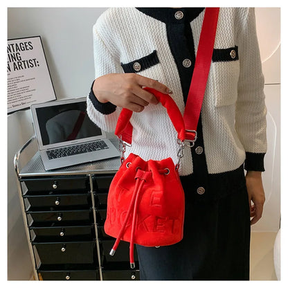 New Fashion Women's Bucket Bag Trend Brand Personality Plush Shoulder Bag High-end Elegant Crossbody Bag Designer Luxury Handbag