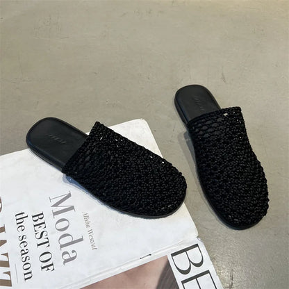 2026 Summer New Woven Flat Sandals Brathable Cover toe Slippers for Casual Outwear Women Hollow-out Casual Knitting Slides