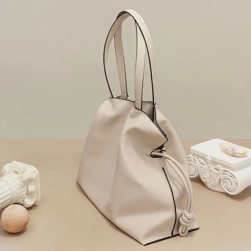 100% Genuine Leather Extra Large Shoulder Bags Women Handbag Bucket Bag Fashion Luxury Designer String Tote Tassel Clutch Bolsas