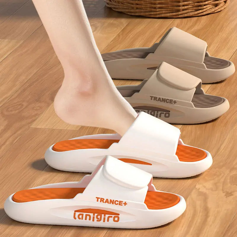 2025 New Men's Summer Slides - Trendy Outdoor/Indoor Slippers Non-Slip & Odor-Resistant Couple Matching Sandals for Home/Beach