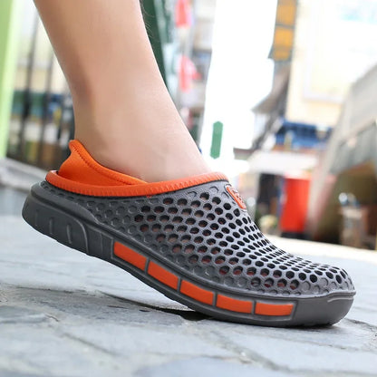 Summer Outdoor Men's Slippers Garden Clogs Male Casual Shoes Fashion Luxury Sandals Comfort Home Soft Slippers 40-47