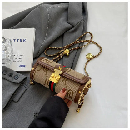Light luxury brand-name high-end designer bag female 2025 new spring and summer niche shoulder bag messenger bag cylinder bag
