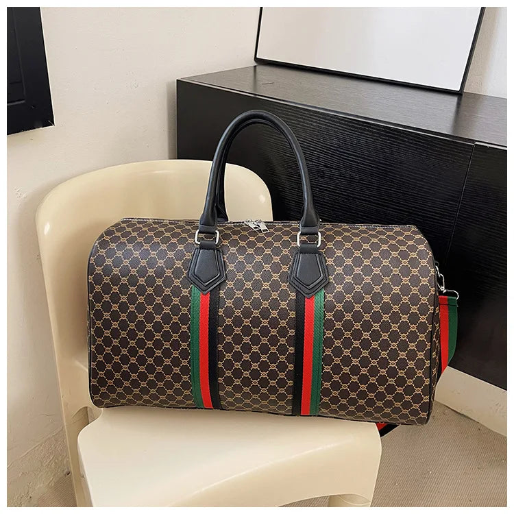 Fashion Popular Women's Travel Bag Trend Brand Casual Shoulder Bag Large Capacity Versatile Gym Bag Designer Luxury Handbag