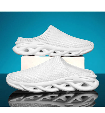 Men Slippers Summer Breathable Home Indoor Slippers Men Flats Thick Bottom Lightweight Slides Fashion Outdoor Walking Shoes