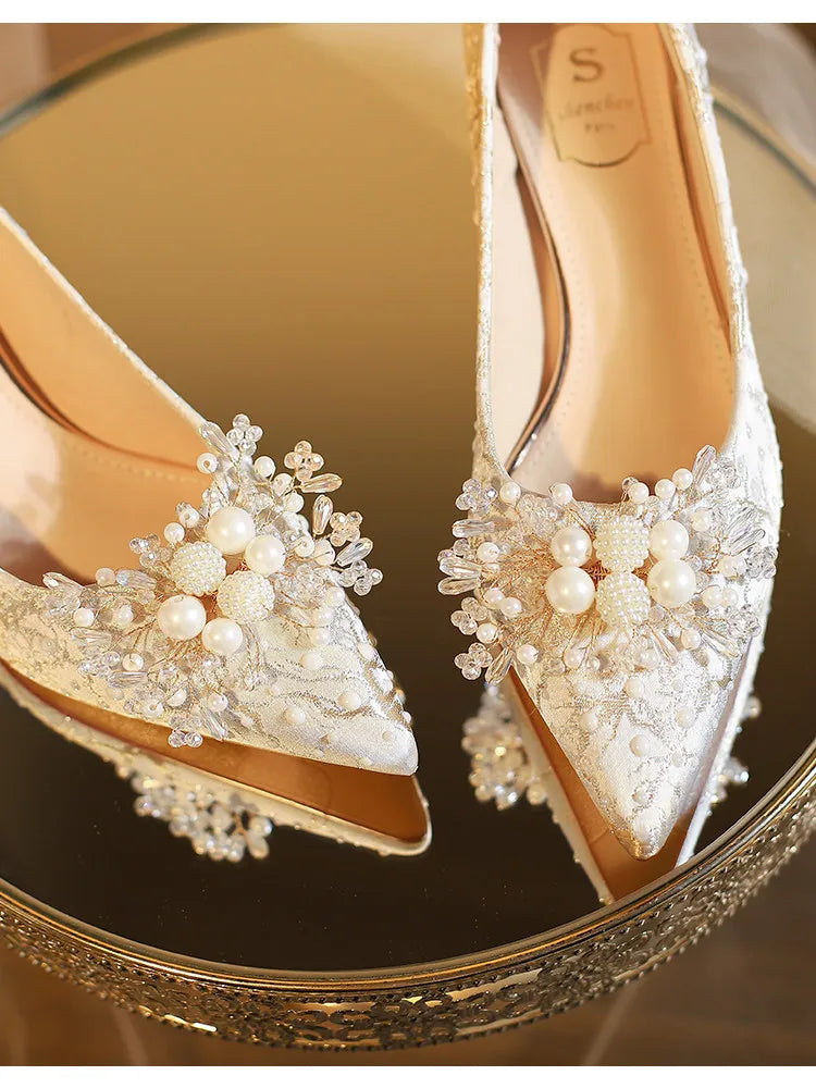 New Designer Low Heel Wedding Shoes Luxury Pearl Water Diamond Decoration Banquet Women's Shoes High Heel Women's Singles Shoes