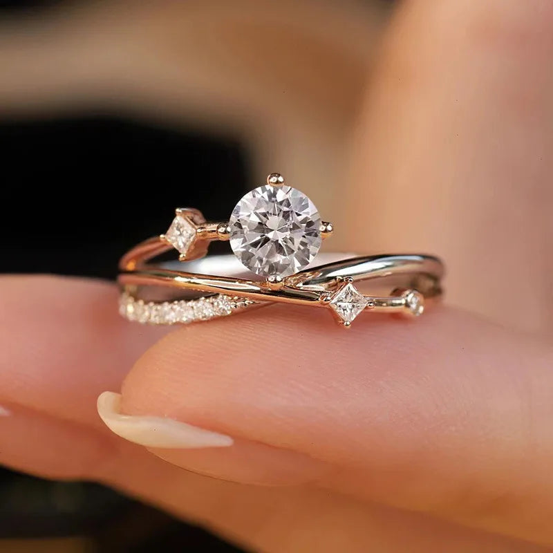 Trumium 1CT VVS1 Moissanite Rings for Women Star Trail Band 925 Sterling Sliver Engagement Ring with Certificate Gold Plated