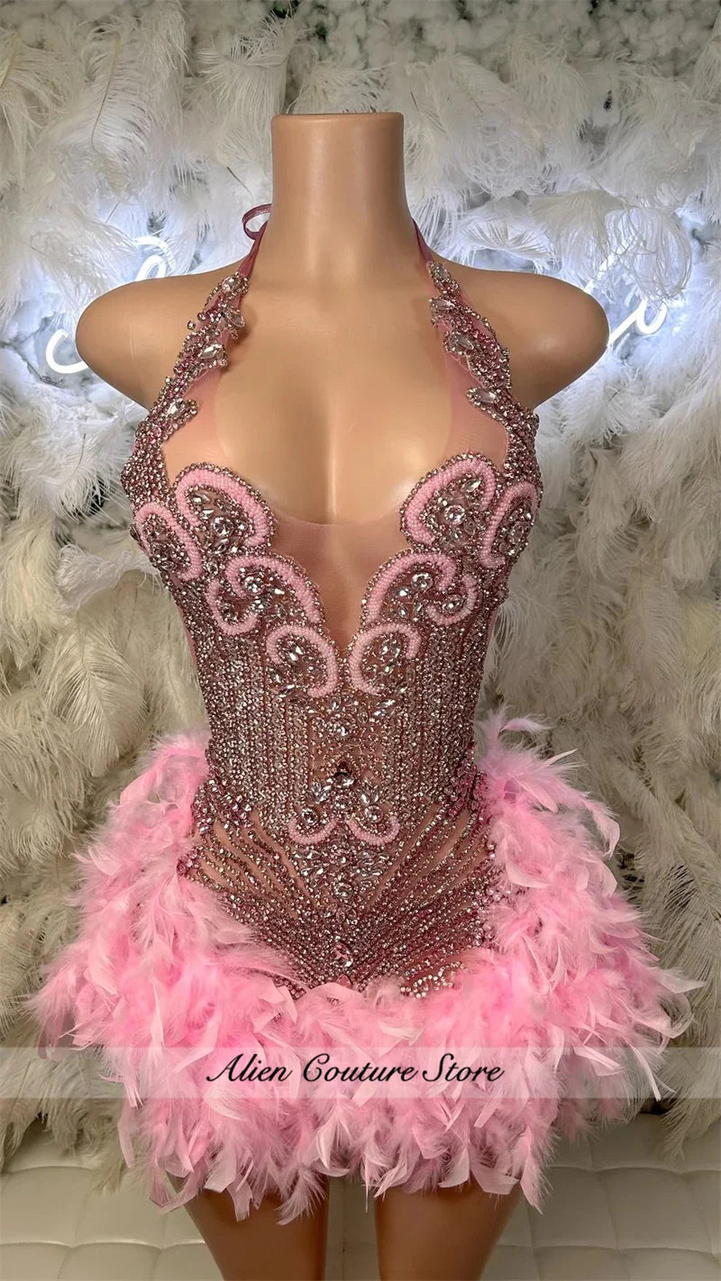 Glitter Pink Crystal Short Prom Dress For Black Girl Homecoming Senior Cocktail Dress Birthday Party Gown Feathers Customized