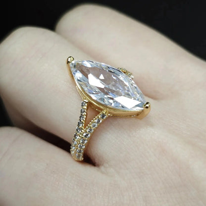Women's 100% 925 Pure Silver Diamond-Studded Ring Waterdrop-Shaped AAA Zirconia Gemstone Jewelry