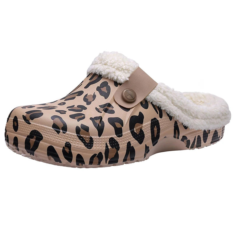 Smile Winter Fuzzy Slippers for Women Men Indoor Outdoor Fur Lined Clogs Waterproof Warm House Slippers Garden Clogs Light Shoes