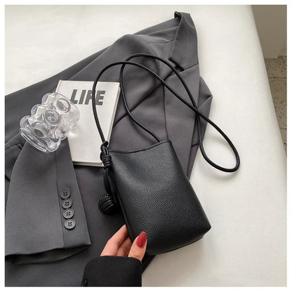 Women Leather Small Crossbody Bag Designer Cell Phone Bag Lightweight Fashion Shoulder Bag Ladies Travel Purse
