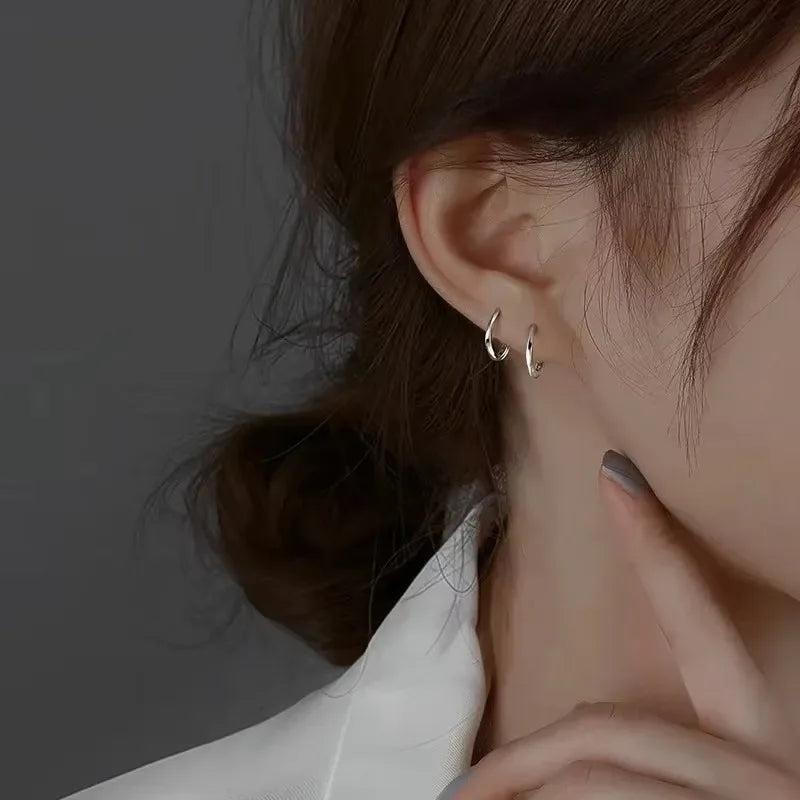 925 Sterling Silver Round Stud Earrings for Women Simple Inlaid Design Hoops Earrings Wedding Party Jewelry Accessories Gifts