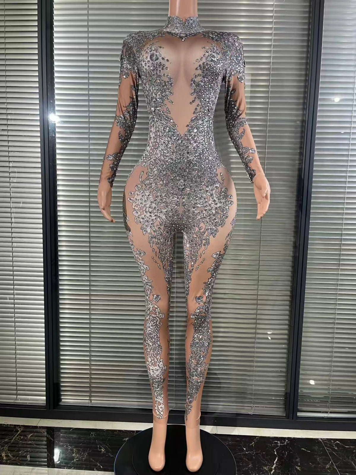Sexy Luxury Fashion Long Sleeves Diamond Rompers Club Dance Stage Costumes Sexy Party Playsuits Women Rhinestones Jumpsuits