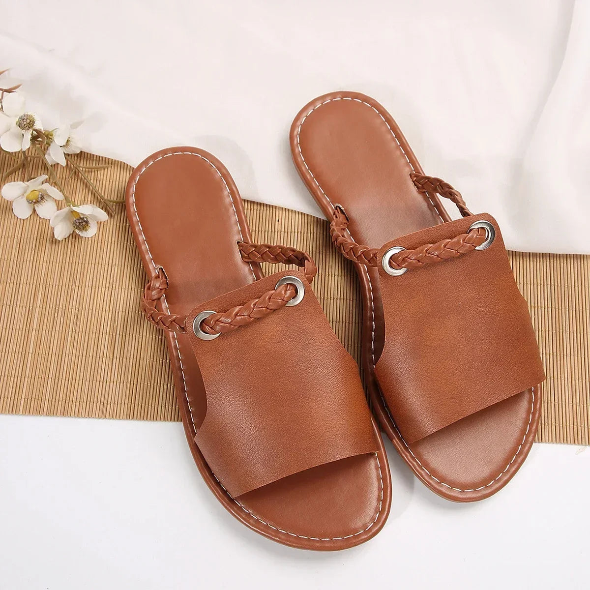 Women Flat Casual Slippers Summer 2024 New Woman Fashion Dress Sandals Beach Bohemian Shoes Femme Home Slides
