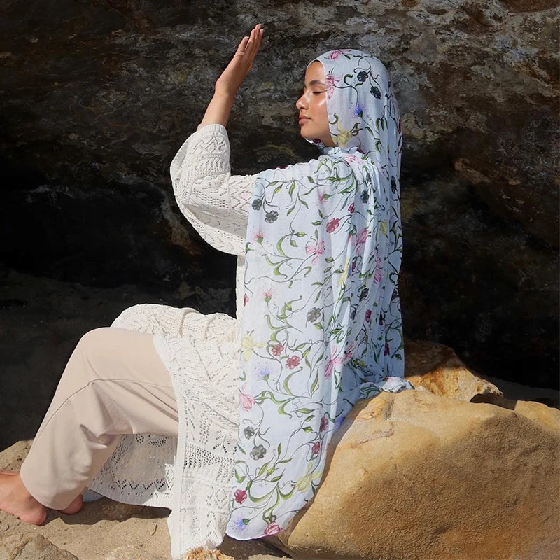 Ramadan Hijab for Women Bohemian Floral Print Shawl Watercolor Soft Muslim Hijabs Lightweight Wrap Scarf Headscarf Summer Beach