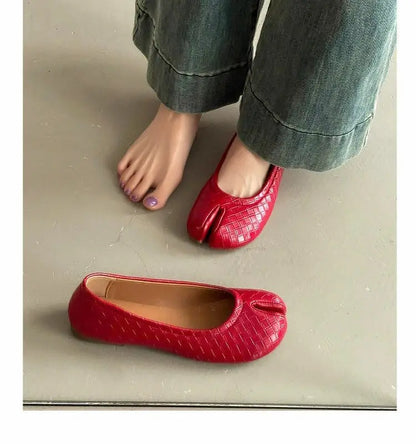 French Retro Split Toe Ballet Flats Women Red Woven Detail Tabi Slip On Shoe Woman Faux Leather Moccasin Daily Work Office Flats