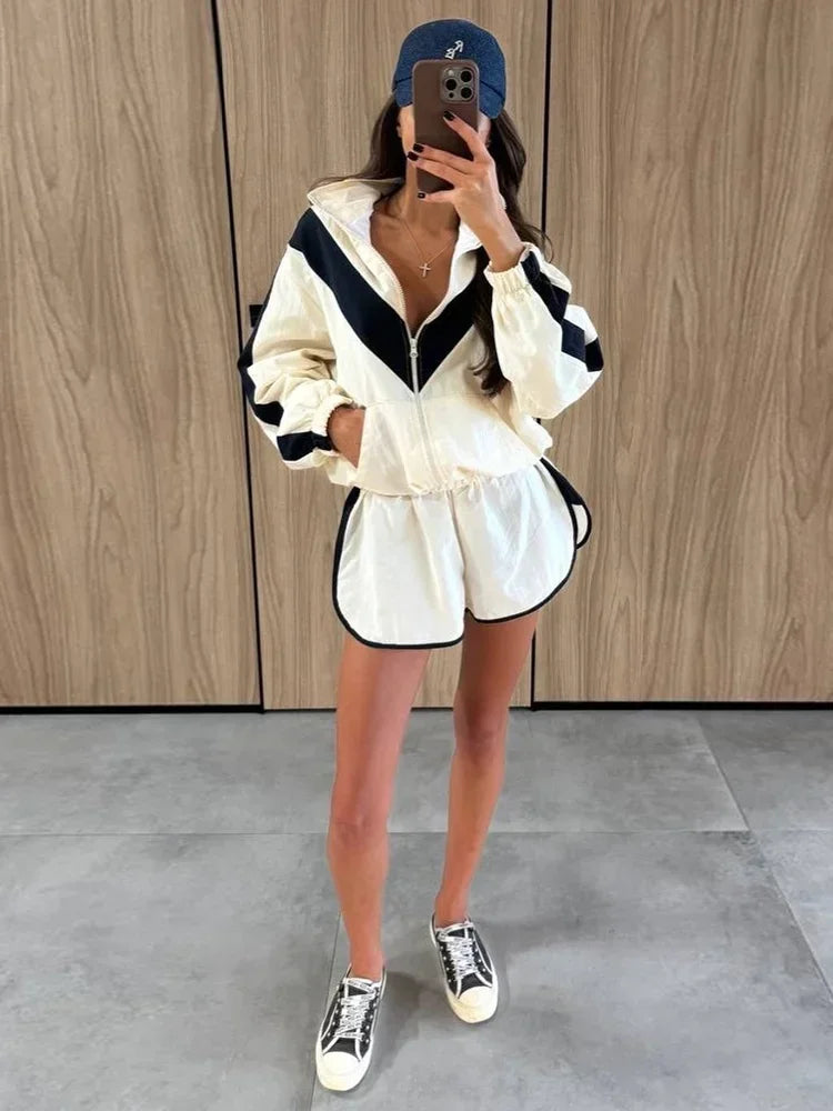 Chevron Stripe Windbreaker Tracksuit Women Casual Zip Cropped Jacket Contrast Trim Shorts Suit Lady Daily Jogging Street Outfit