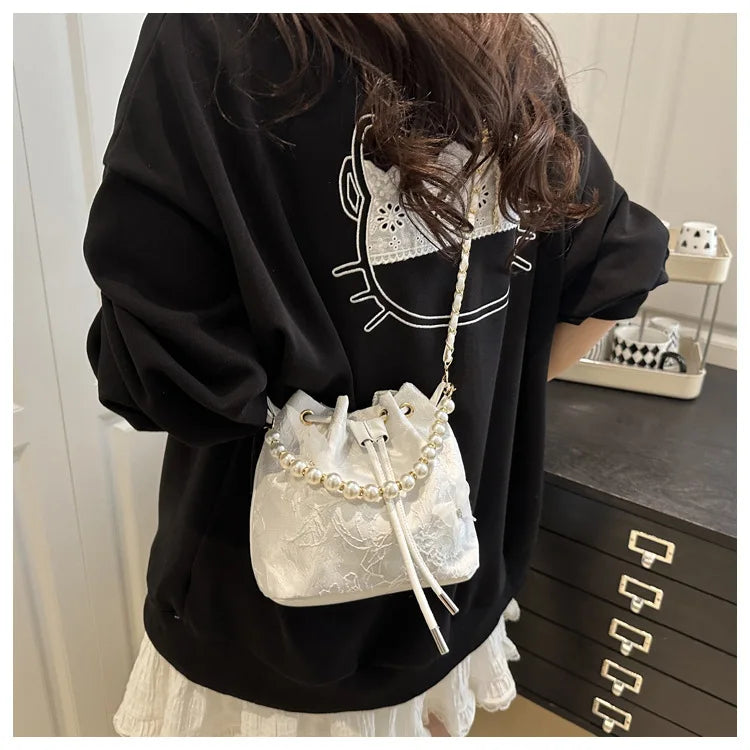 Sweet Butterfly Women Drawstring Bucket Shoulder Bags Versatile Ladies Crossbody Bag Clutch Fashion Girls Pearl Chain Handbags
