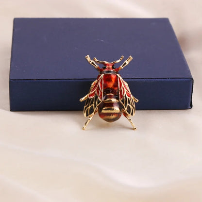 SKEDS Luxury Exaggerated Vintage Women Crystal Bee Brooch Pin Fashion Elegant Lady Exquisite Insect Rhinestone Badges