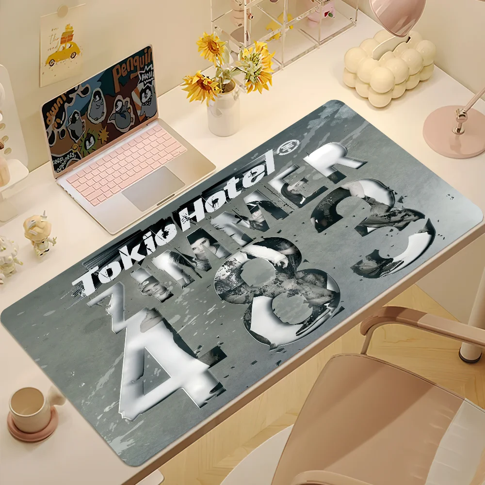 Band Tom Bill Kaulitz T-Tokio Hotel Schrei Non-slip Thickened MousePad Large Writing Lockedge Office Student Gaming Cushion
