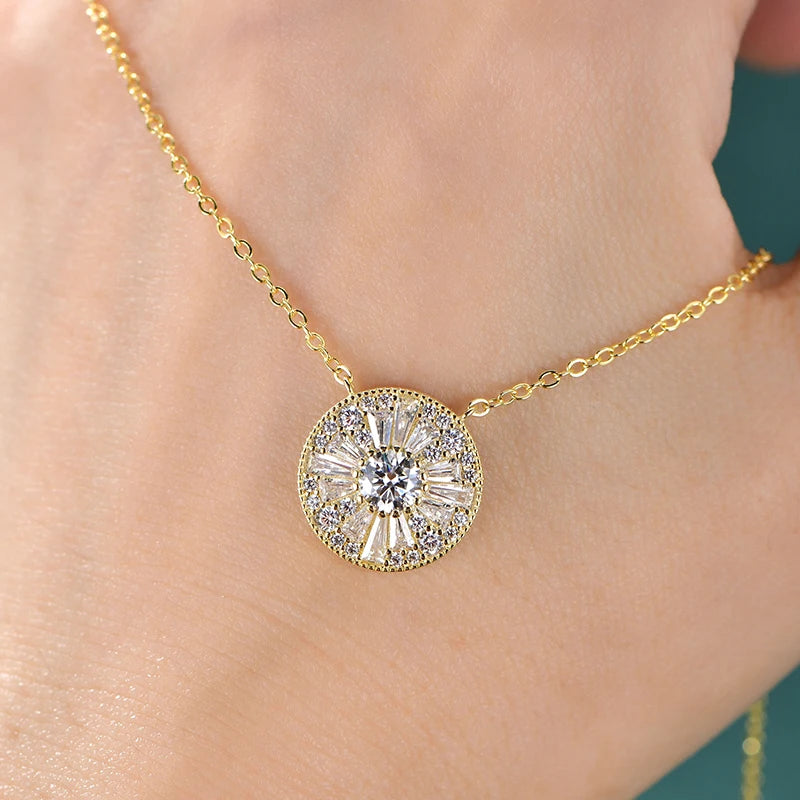 Rrjzz 5mm D-Color Mossanite Women Pendant Necklace with GRA Jewelry Gifts Lucky Disc-shaped Trapezoidal CZ Lab Diamond Necklace