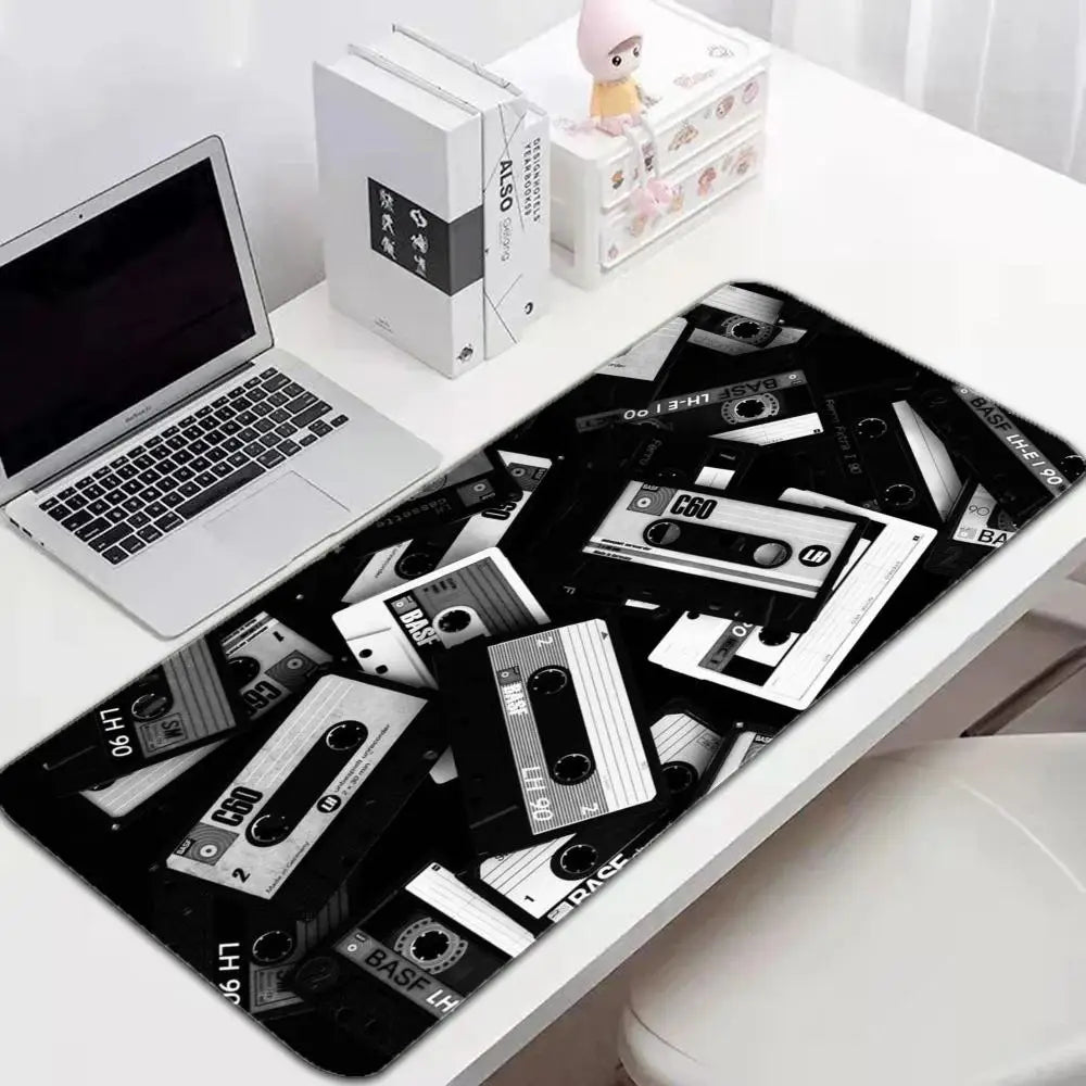 Large Retro Cassette Tape Gaming Mouse Pad NonSlip Rubber Base Keyboard Desk Mat Vintage Desktop Mousepad Gamer Office Table Mat