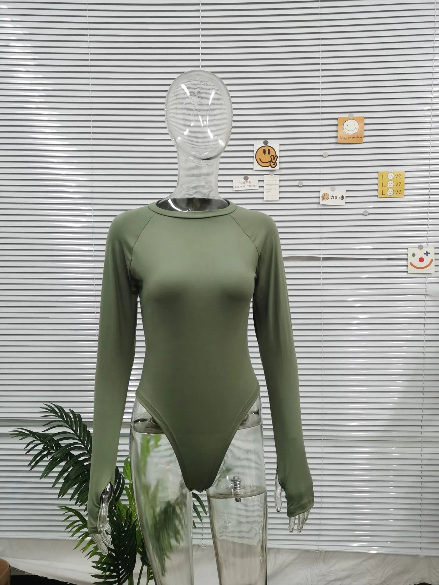 Europe and the United States cross-border autumn and winter women's round neck long sleeve niche bottoming tight solid color
