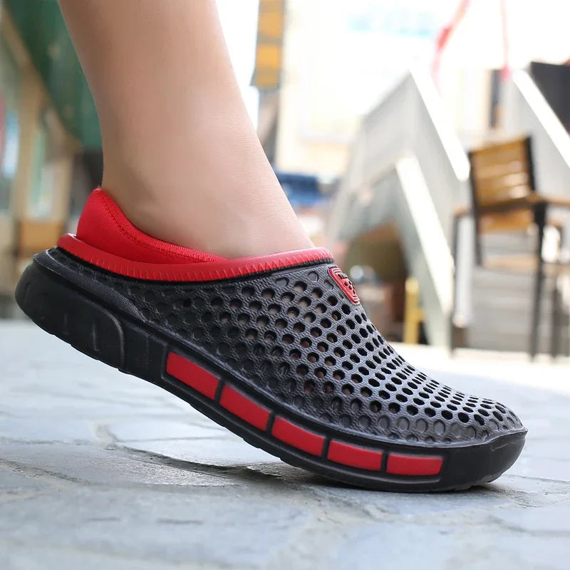Summer Outdoor Men's Slippers Garden Clogs Male Casual Shoes Fashion Luxury Sandals Comfort Home Soft Slippers 40-47