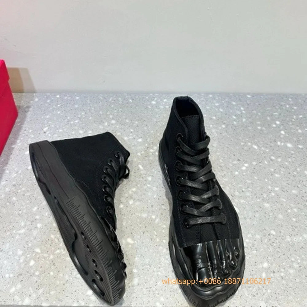 Golden Five Fingers Catwalk Ladies Shoes 2024 Summer New Sexy Street Thick Sole Sports Casual Pumps Model Party Lace Up Sneakers