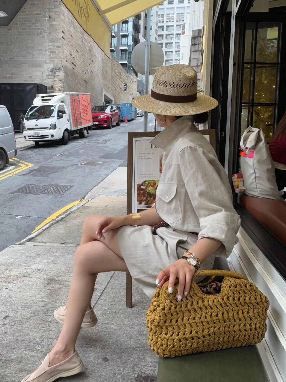 Elegant Luxury Woven Clutch Bag Large Capacity Simple Texture Women Handbag Straw Beach Bag Wallet Travel