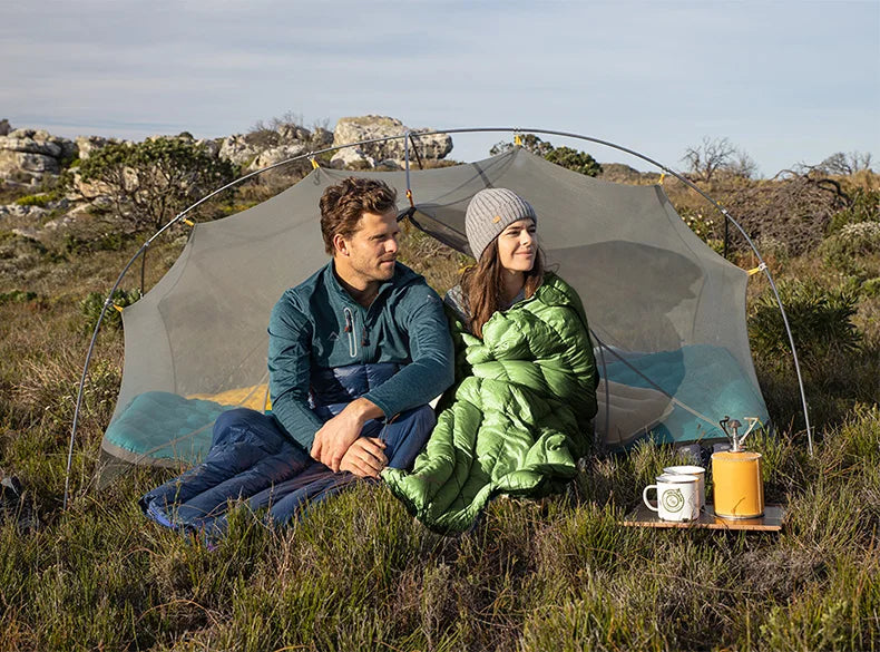 Naturehike Ultralight Backpacking Duck Down Sleeping Bag for Adults Warm Splicable Double Quilt 2 Person Sleeping Bags for Hiking Camping 3 Seasons