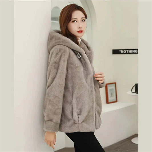 Short Hooded Mink Fur Temperament Thickened Fur One-Piece Mother Coat Hooded Leopard Fur Slimming And Age Reducing Winter New