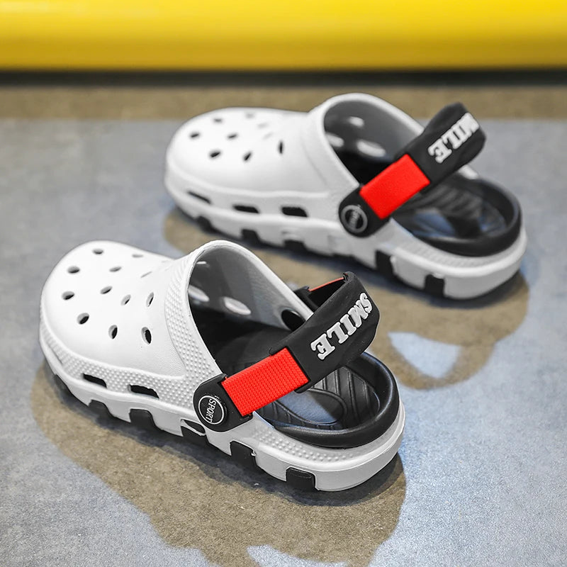 Children Slippers Boy Clogs Summer Beach  Shoes Sneaker Casual Comfortable Indoor Outdoor Sports Sandals for Boy 4 To 10 Years