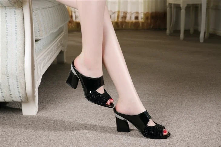 Women's Slippers And Ladies Sandals High Up To 5cm Heel Slides Rubber On Sale Wholesale Natural Skin Luxury New Fashion Shoes 39