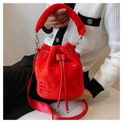New Fashion Women's Bucket Bag Trend Brand Personality Plush Shoulder Bag High-end Elegant Crossbody Bag Designer Luxury Handbag