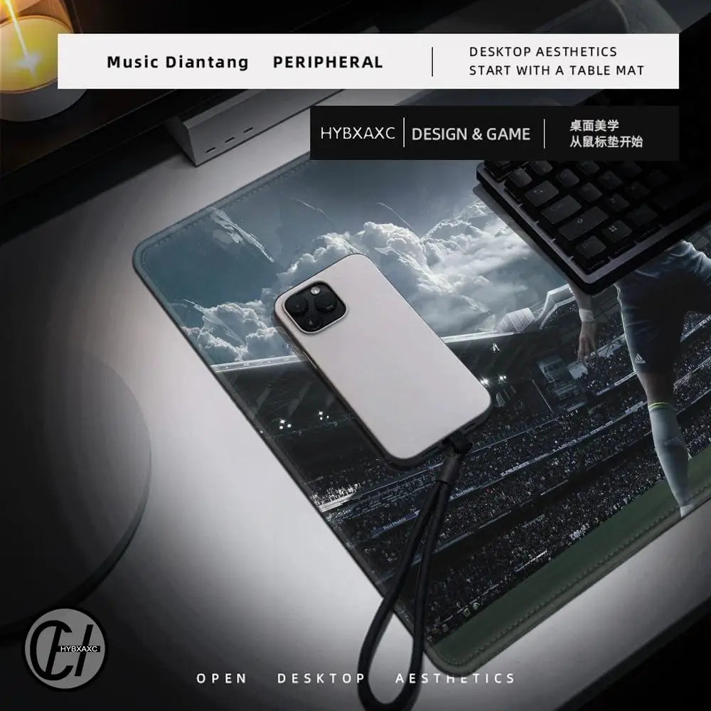 CR7 Football Star R-Ronaldo Mouse Pad Cartoon Lockedge Large Gaming Pad Computer Gamer Keyboard Mat Desk Mousepad PC Desk Pad