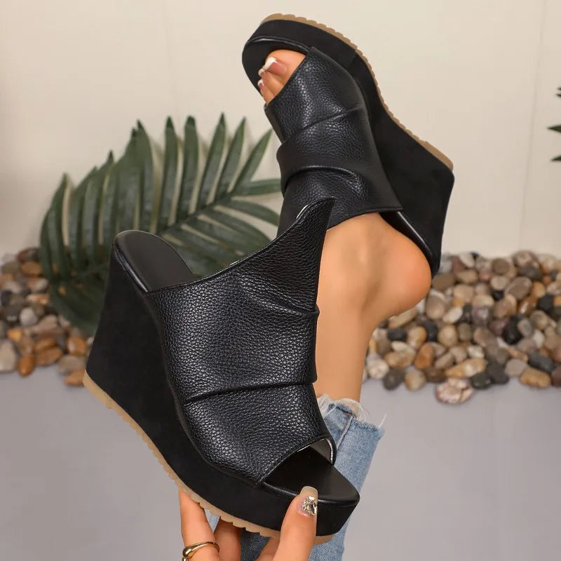 2026 New Women's Wedges Slippers Summer Thick Soled Luxury Shoes Super High Heels Fashion Open Toe Ladies Comfortable Slippers