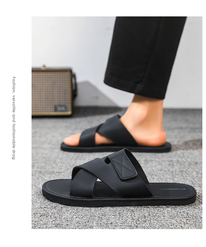 Men's slippers 2026 new summer leisure Korean fashion sports sandals light and comfortable flat bottom plus size sandals 46