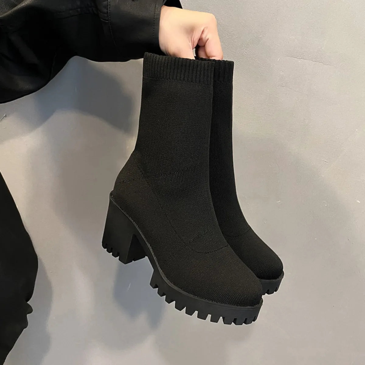 2025 new women luxury plus size women's boots couple socks shoes women's thick bottom casual knitted ankle boots size 35-43