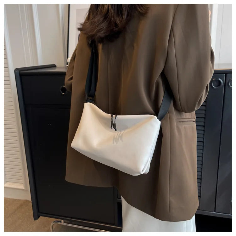 Men's Mini Casual Small Satchel Crossbody Bag Men and Women Versatile Student Trend Phone Bag Shoulder Sports Boy Trendy Bags
