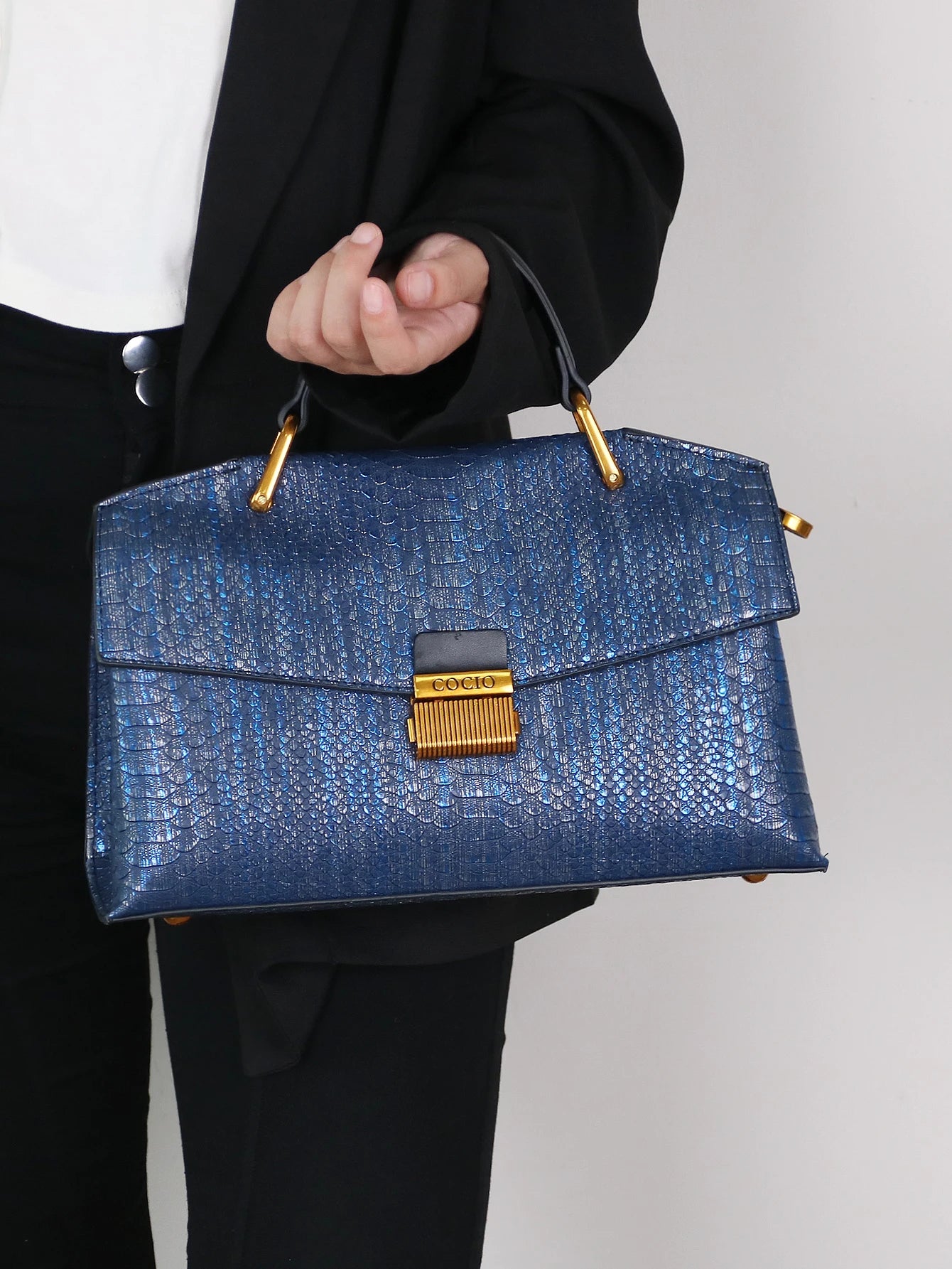 2026 New Retro Blue Snake-Shaped High-Grade Handbag Fashion Luxury Handbag Lightweight Large-Capacity One-Shoulder Messenger
