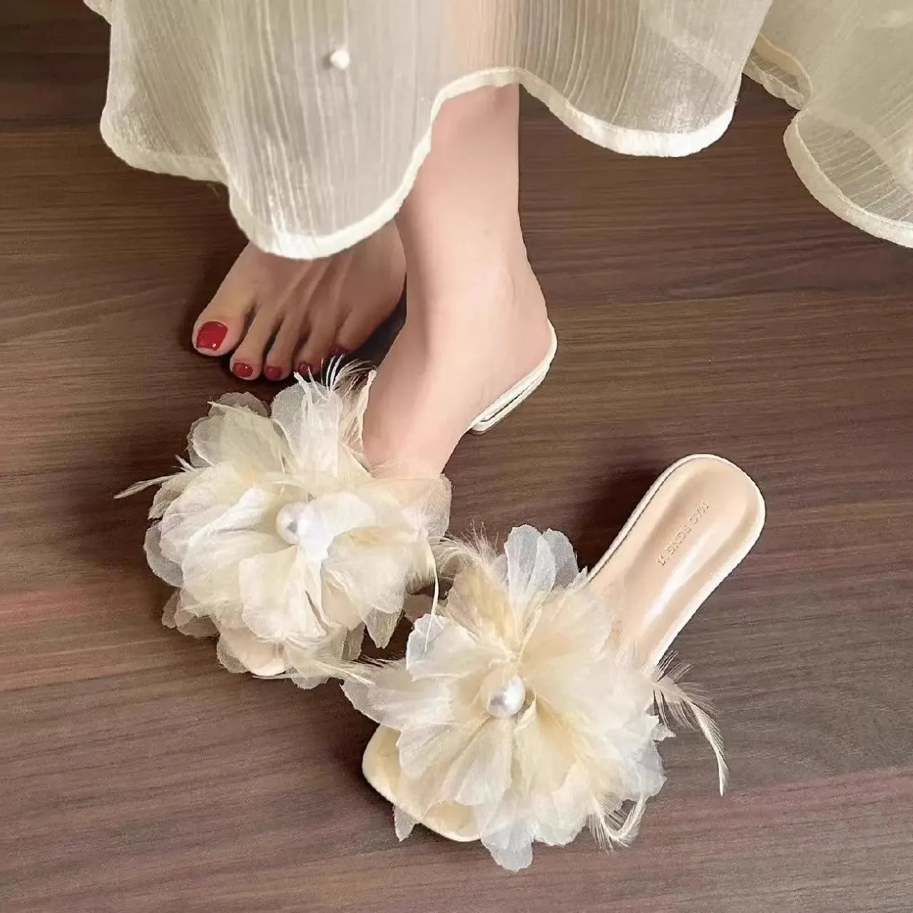 High End Luxury Flower Slippers Women Fairy Flower Shoes Open Toe Slides Femme Outside&Home Pantuflas Sandals Ladies Flip Flops