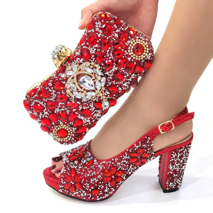 2024 Latest Italian Design African Women's High Heels Round Head Sandals Party Wedding Party Golden Color Shoes and Bags Set