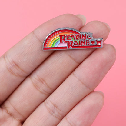 Cute Animal Rainbow Cat Enamel Pin LGBT Gay Brooches for Women Men Lapel Pins Badges on Backpack Gay Accessories Jewelry Gifts