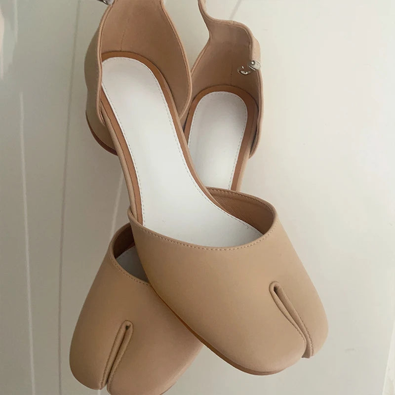 Luxury Design Fashion Split Toe Shoes 2025 High Quality Red Women Tabi Pumps Genuine Leather Low Heels High Heels