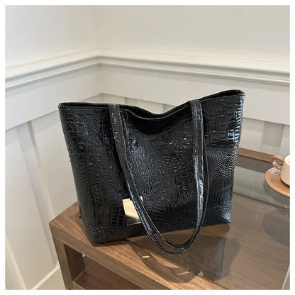 Crocodile Texture Tote Bag Pvc Kraft Paper Large Capacity Luxury Hobo Handbag Women Casual Shopping Letters Top Handle Hand Bags
