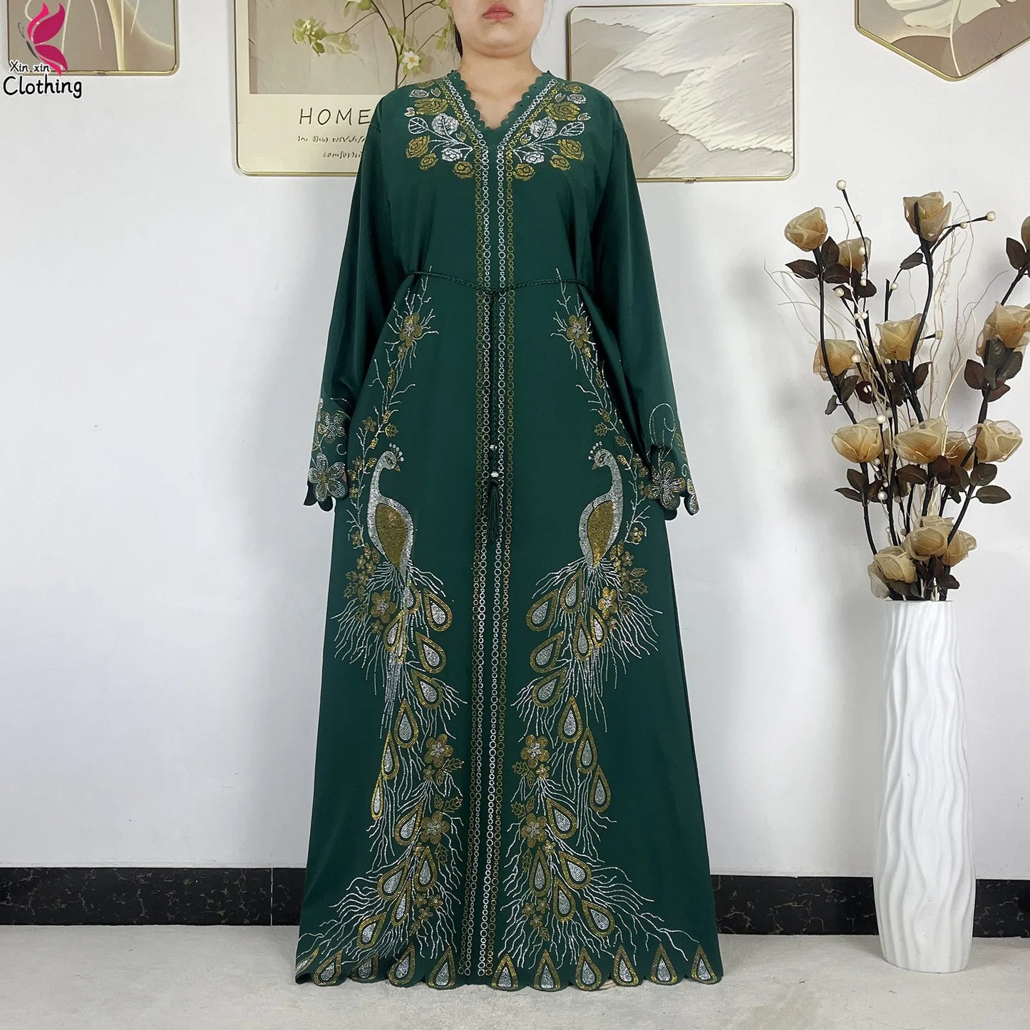 2026New Dubai Muslim Women Modest Dress Diamond Chiffon Elegant Arabic Femme Hijab African Abaya Islamic Long Sleeve Turkey Robe