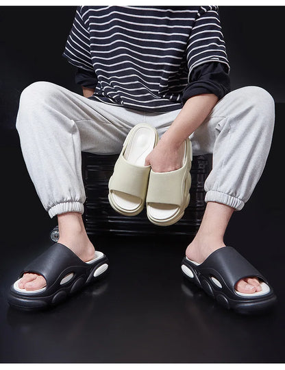 Comwarm New Men Summer Slippers Thick Sole House Non-slip Bathroom Shower Slides Outdoor Soft Cloud Fashion Beach Shoe Flip-flop