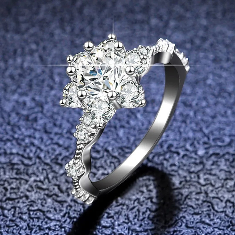 5Ct Moissanite Women's Ring PT950 Platinum Snowflake Crown Design Premium Texture Royal Style for High-End Galas