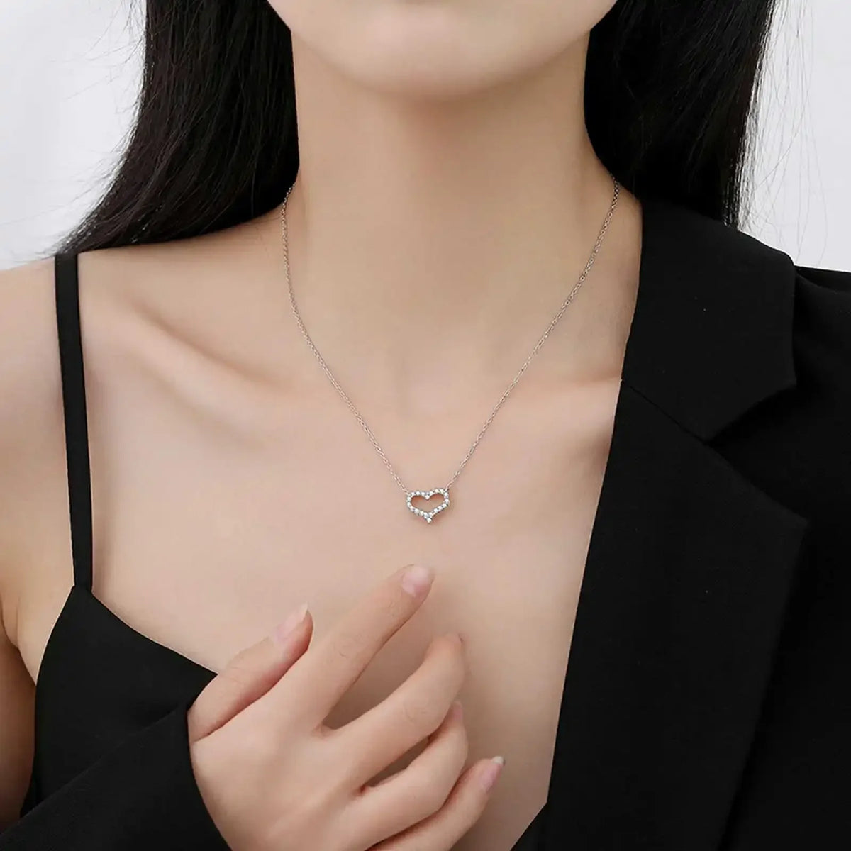 FEOBUR 2ct Moissanite Heart Pendant Necklace for Women 925 Sterling Silver Lab Diamond Neck Chain Girls Birthday Gift Jewelry